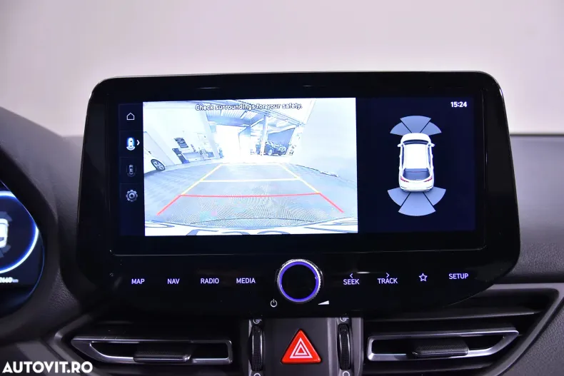 Hyundai i30 din 2024 cu 12.660 km - oferta HYU153802 - foto 19