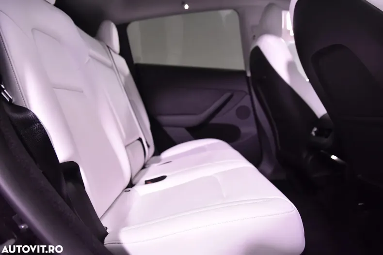 Tesla Model Y din 2024 cu 21.325 km - oferta TES153805 - foto 12