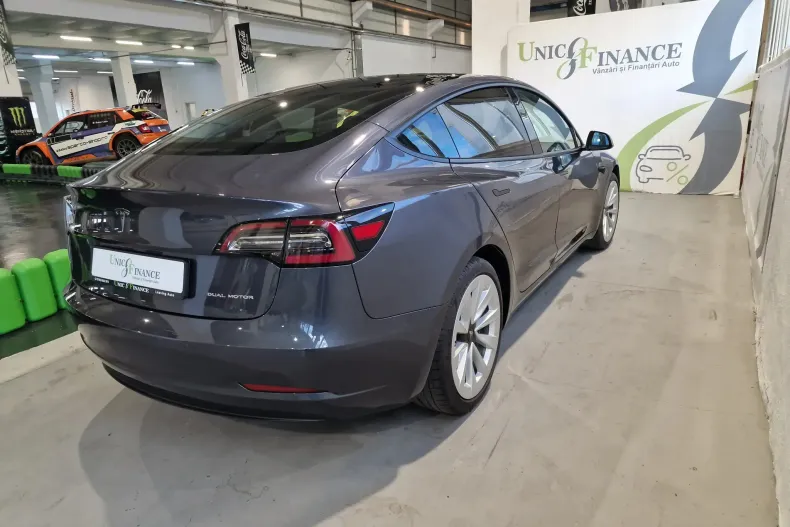 Tesla Model 3 din 2021 cu 65.600 km - oferta TES153810 - foto 7