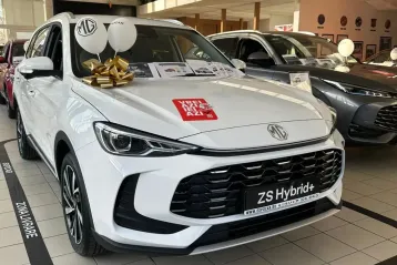 MG ZS HEV din 2025 - oferta MG0153811