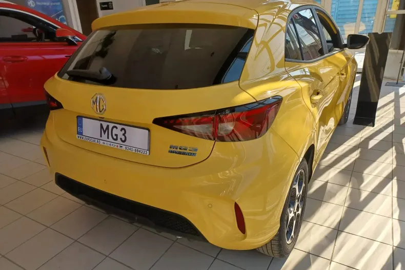 MG MG3 din 2024 cu 1 km - oferta MG0153812 - foto 3