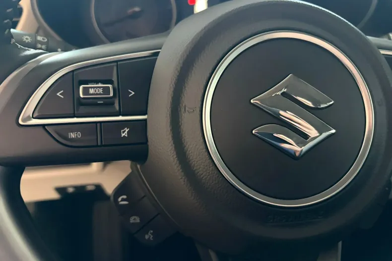 Suzuki Swift din 2024 cu 9 km - oferta SUZ153813 - foto 8