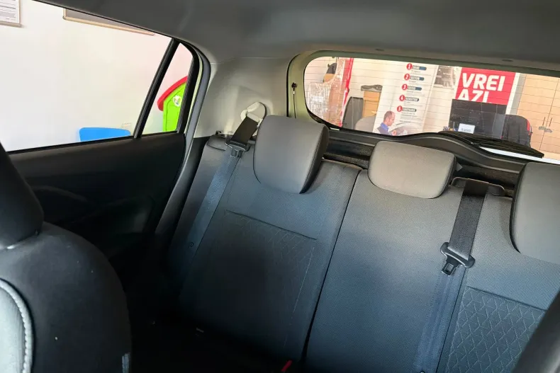 Suzuki Swift din 2024 cu 9 km - oferta SUZ153813 - foto 9