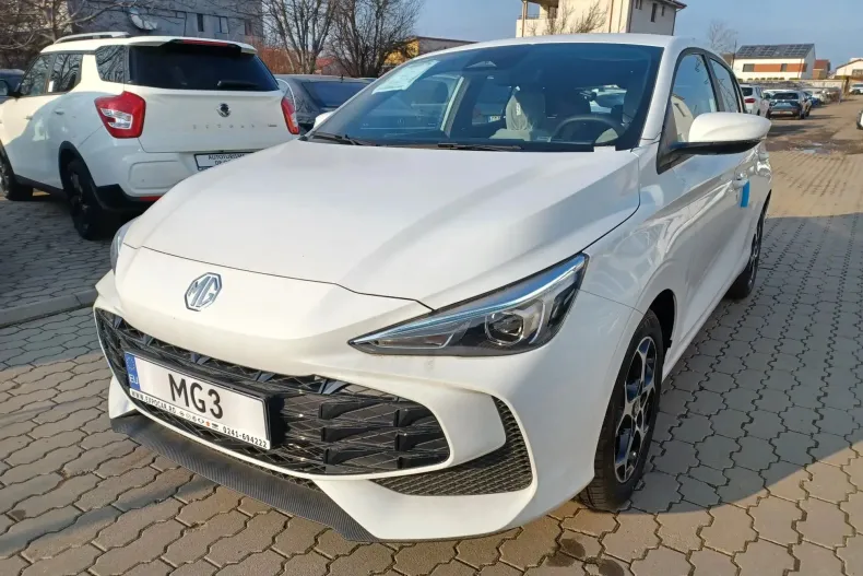 MG MG3 din 2024 cu 15 km - oferta MG0153814 - foto 1