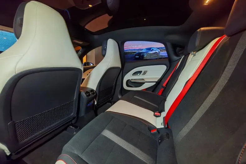 Mercedes-Benz CLA din 2025 cu 1 km - oferta MER153818 - foto 14