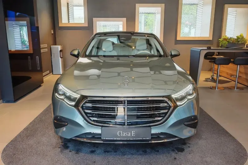 Mercedes-Benz E din 2025 cu 3.500 km - oferta MER153821 - foto 5