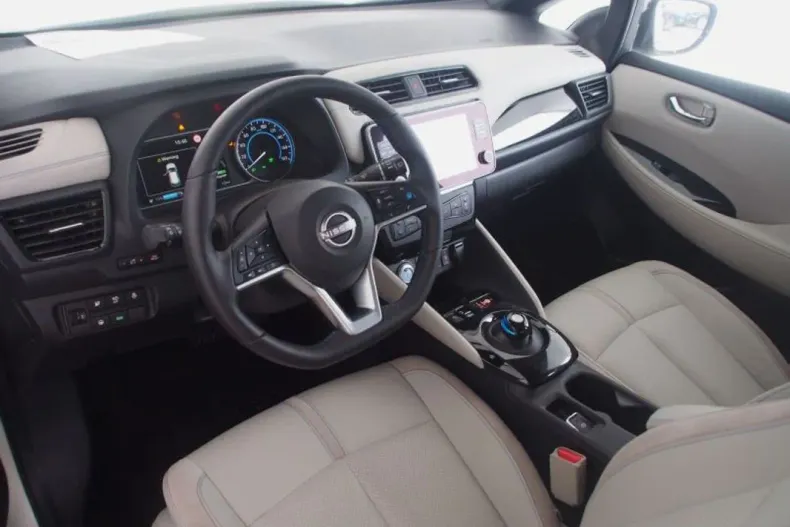 Nissan Leaf din 2022 cu 12 km - oferta NIS153826 - foto 8