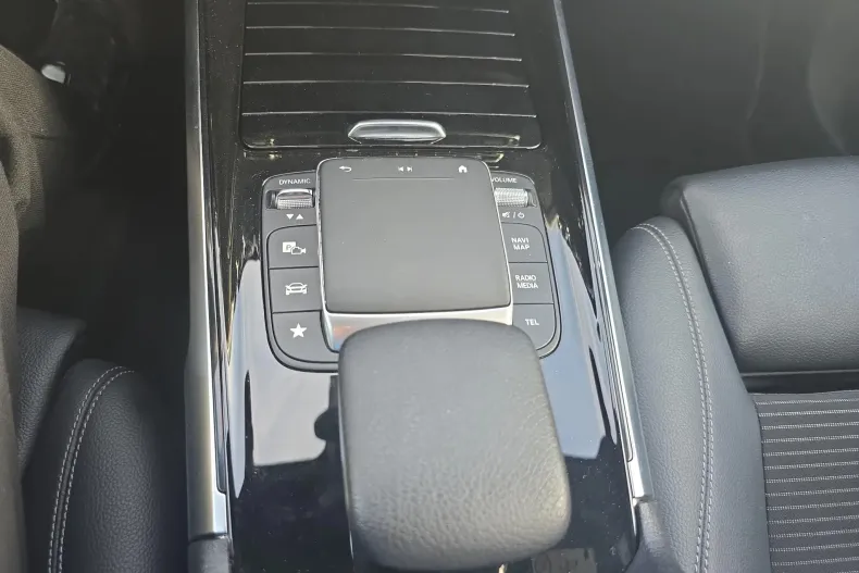 Mercedes-Benz GLB din 2021 cu 138.801 km - oferta MER153827 - foto 15