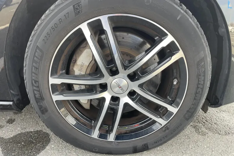 Mercedes-Benz C din 2022 cu 95.421 km - oferta MER153828 - foto 29