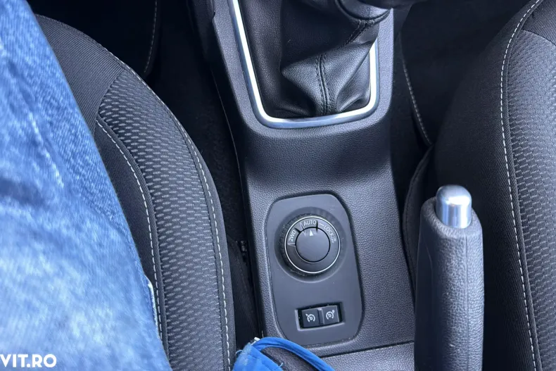 Dacia Duster din 2021 cu 101.304 km - oferta DAC153830 - foto 16