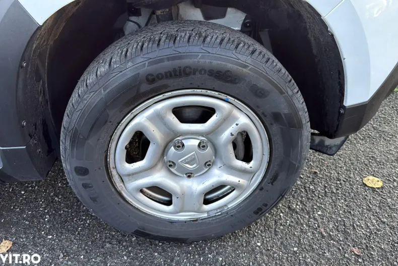 Dacia Duster din 2021 cu 101.304 km - oferta DAC153830 - foto 23