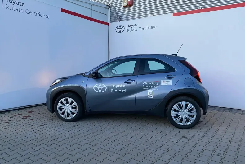 Toyota Aygo (X) din 2025 cu 5.400 km - oferta TOY153834 - foto 4