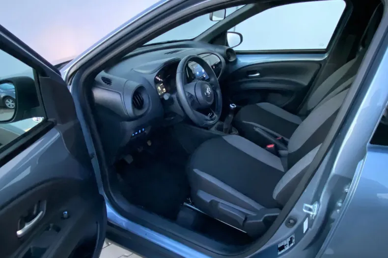 Toyota Aygo (X) din 2025 cu 5.400 km - oferta TOY153834 - foto 15