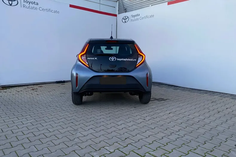 Toyota Aygo (X) din 2025 cu 5.400 km - oferta TOY153834 - foto 17