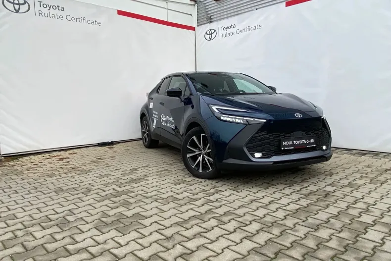 Toyota C-HR din 2025 cu 3.300 km - oferta TOY153835 - foto 1