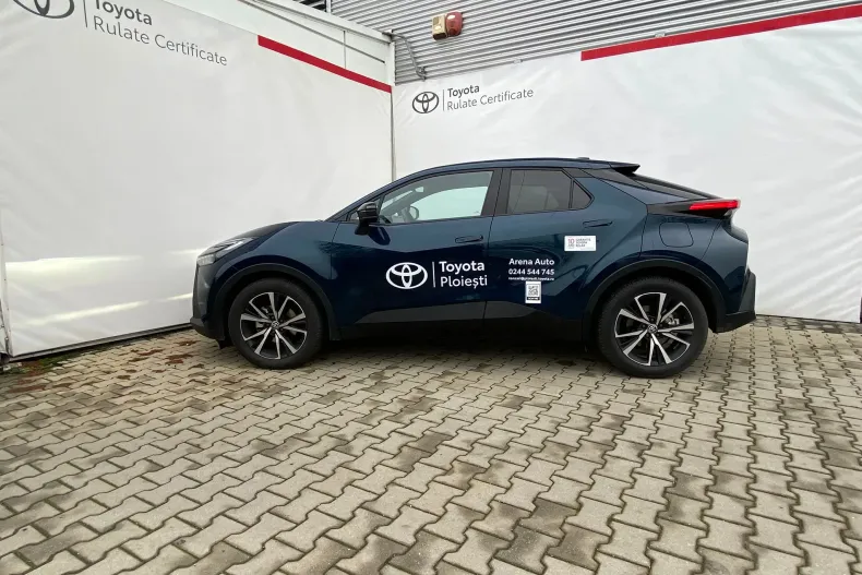 Toyota C-HR din 2025 cu 3.300 km - oferta TOY153835 - foto 4