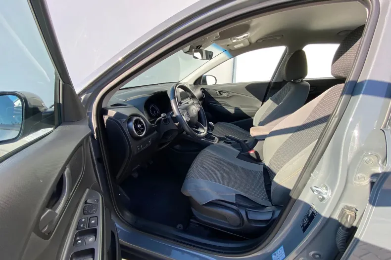 Hyundai KONA din 2021 cu 94.400 km - oferta HYU153836 - foto 4