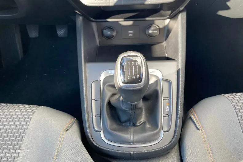 Hyundai KONA din 2021 cu 94.400 km - oferta HYU153836 - foto 10