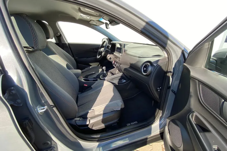 Hyundai KONA din 2021 cu 94.400 km - oferta HYU153836 - foto 14