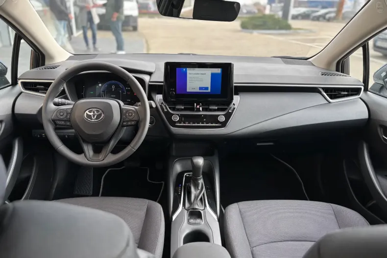 Toyota Corolla din 2025 cu 10 km - oferta TOY153839 - foto 20
