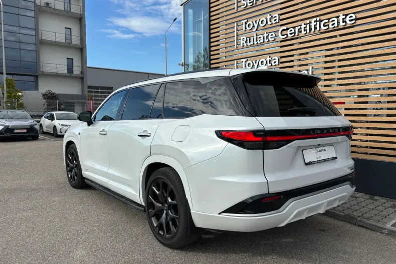 Lexus TX500 H din 2024 cu 9.073 km - oferta LEX153840 - foto 3