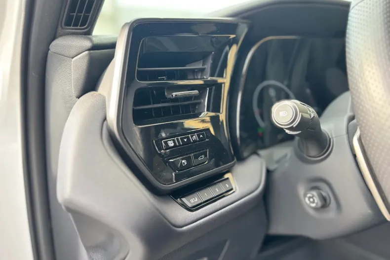 Lexus TX500 H din 2024 cu 9.073 km - oferta LEX153840 - foto 11