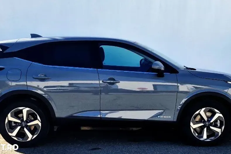 Nissan Qashqai din 2024 cu 9.018 km - oferta NIS153845 - foto 4