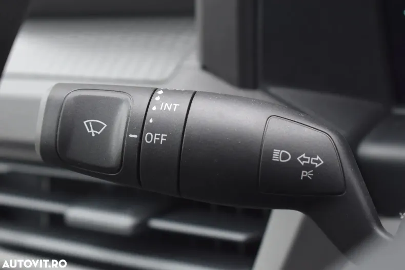 Volkswagen Transporter din 2025 cu 23 km - oferta VOL153847 - foto 14