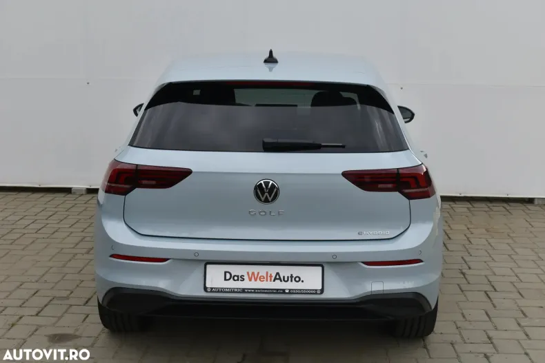 Volkswagen Golf din 2025 cu 1.282 km - oferta VOL153850 - foto 9