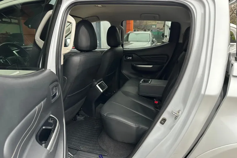 Mitsubishi L200 din 2021 cu 50.987 km - oferta MIT153854 - foto 15