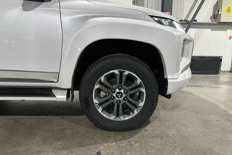 Mitsubishi L200 din 2021 cu 50.987 km - oferta MIT153854 - foto 34