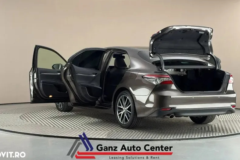 Toyota Camry din 2022 cu 113.355 km - oferta TOY153855 - foto 9