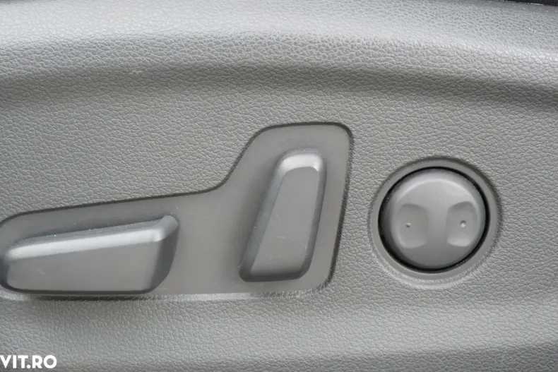 Hyundai TUCSON din 2019 cu 125.425 km - oferta HYU153862 - foto 18