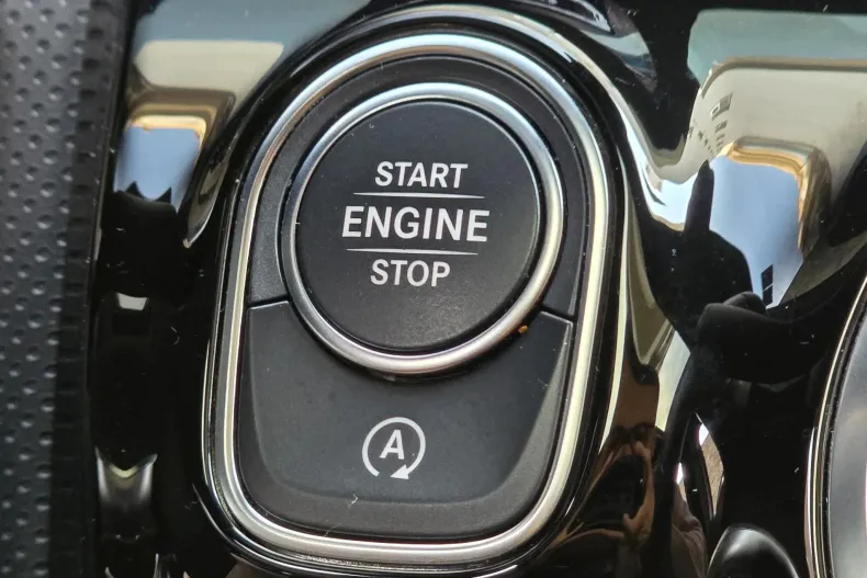 Mercedes-Benz A din 2020 cu 64.000 km - oferta MER153866 - foto 38