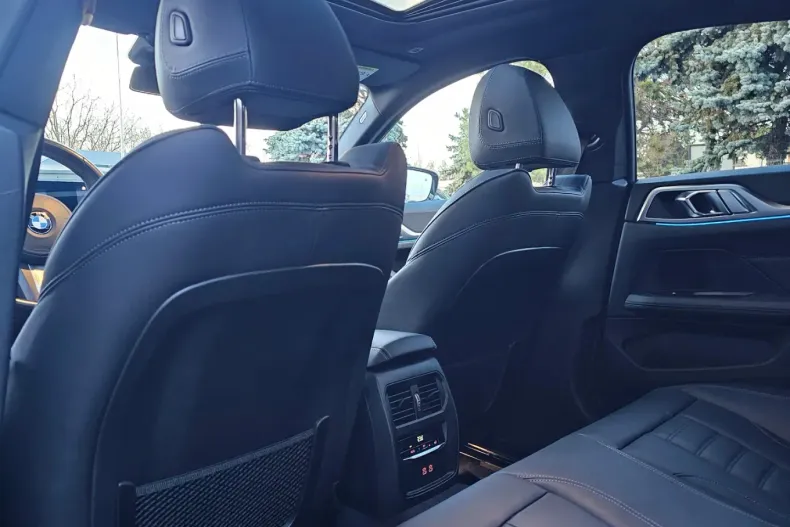 BMW Seria 4 din 2023 cu 29.578 km - oferta BMW153868 - foto 9