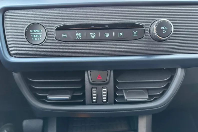 Ford Courier din 2024 cu 19 km - oferta FOR153870 - foto 17