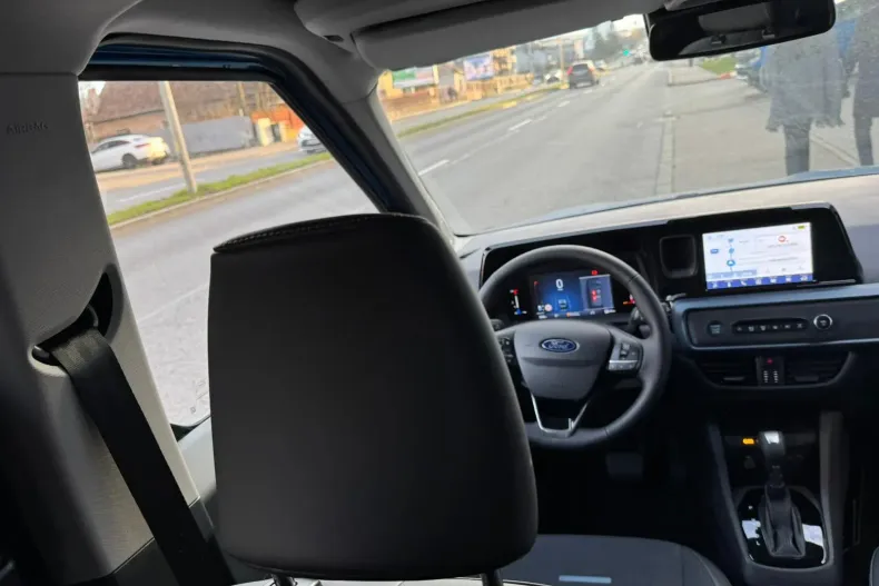 Ford Courier din 2024 cu 19 km - oferta FOR153870 - foto 23