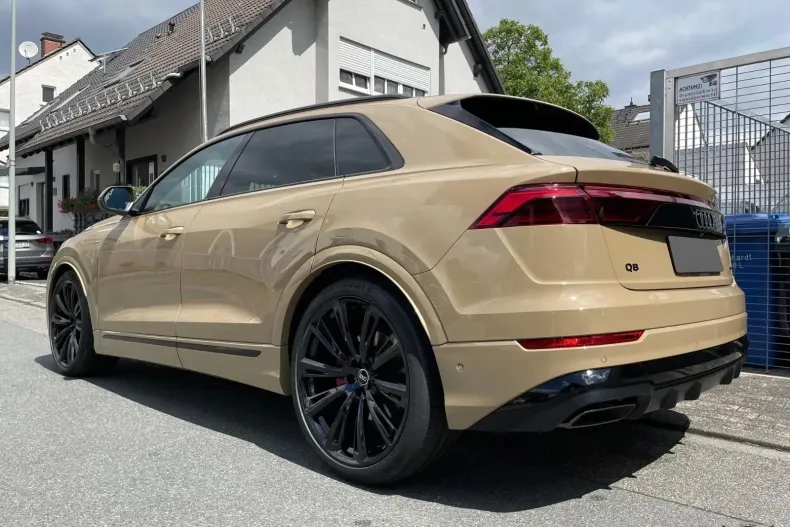 Audi Q8 din 2025 cu 30 km - oferta AUD153878 - foto 4