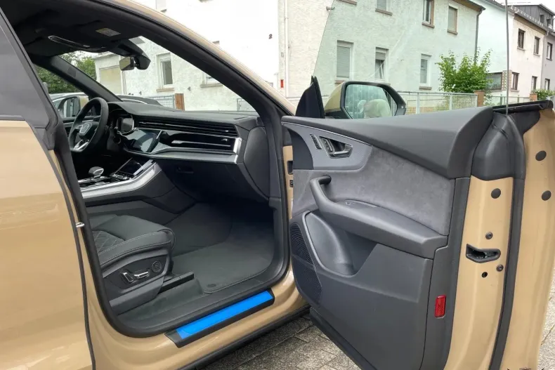 Audi Q8 din 2025 cu 30 km - oferta AUD153878 - foto 11