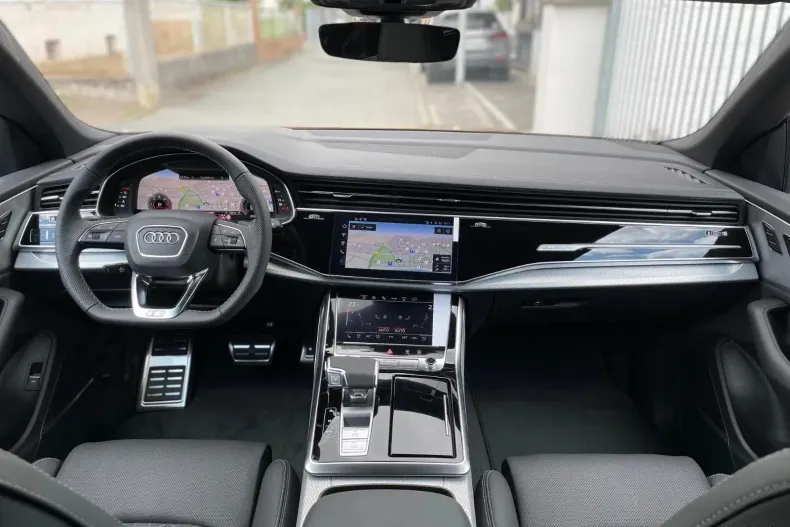 Audi Q8 din 2025 cu 30 km - oferta AUD153878 - foto 14