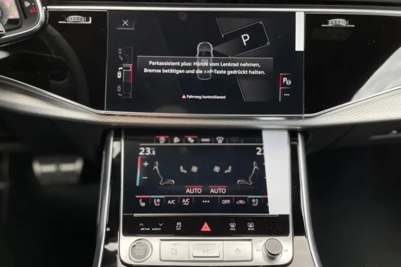 Audi Q8 din 2025 cu 30 km - oferta AUD153878 - foto 24