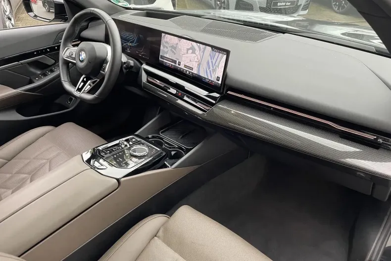 BMW Seria 5 din 2024 cu 27.054 km - oferta BMW153879 - foto 12