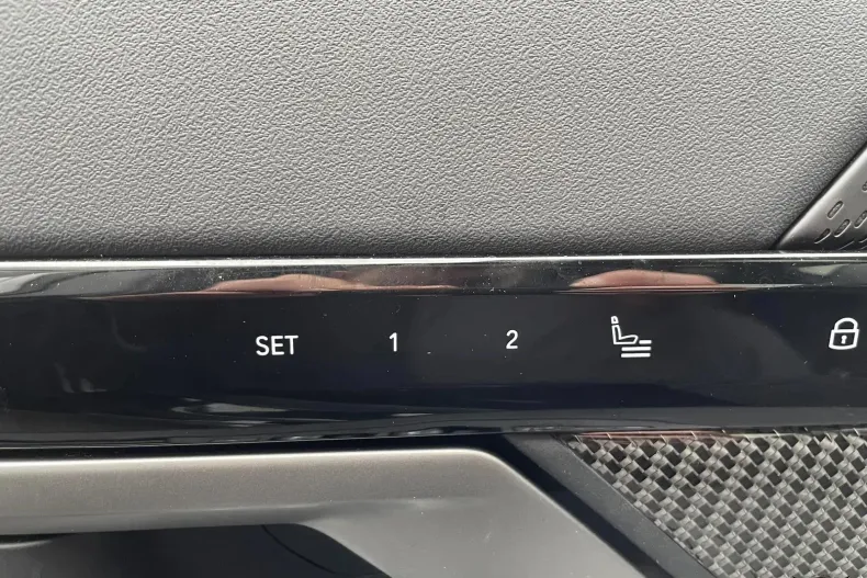 BMW Seria 5 din 2024 cu 27.054 km - oferta BMW153879 - foto 22