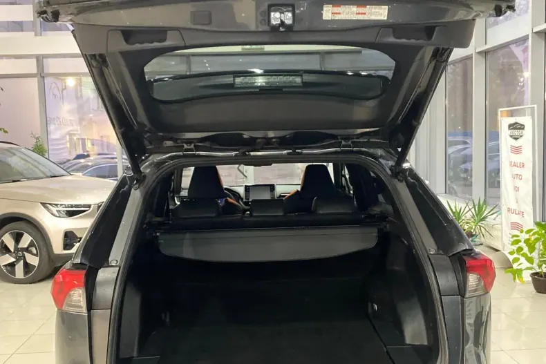 Toyota RAV4 din 2019 cu 61.540 km - oferta TOY153890 - foto 6