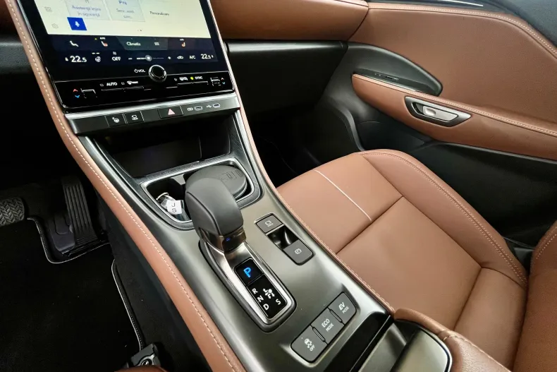 Lexus LBX din 2025 cu 1.000 km - oferta LEX153892 - foto 22