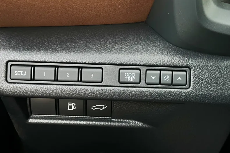 Lexus LBX din 2025 cu 1.000 km - oferta LEX153892 - foto 23