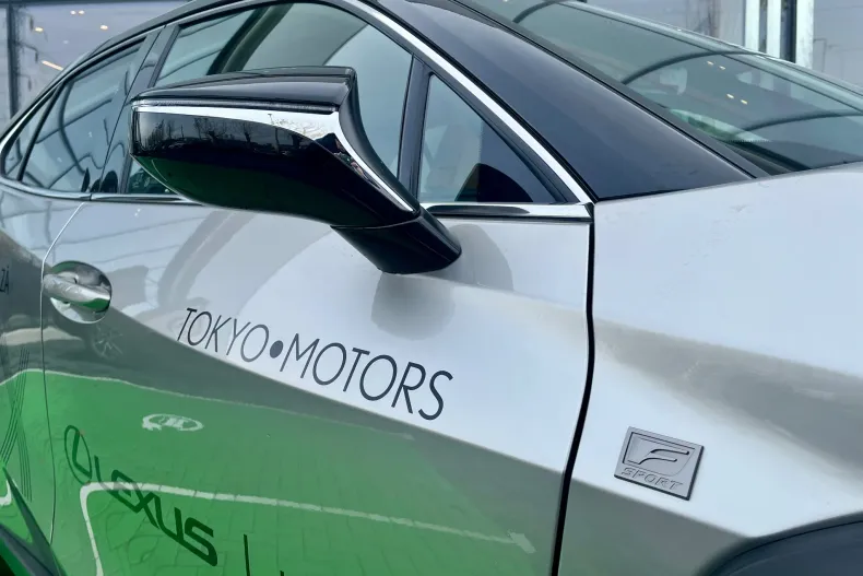 Lexus UX din 2025 cu 3.000 km - oferta LEX153894 - foto 6