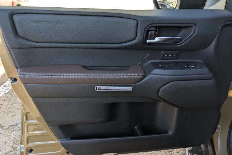 Toyota Land Cruiser din 2024 cu 9.233 km - oferta TOY153895 - foto 10