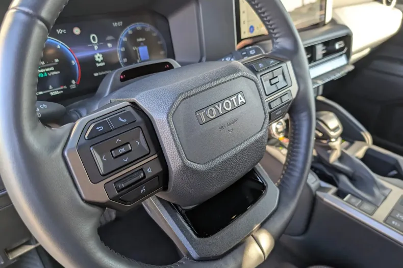 Toyota Land Cruiser din 2024 cu 9.233 km - oferta TOY153895 - foto 11