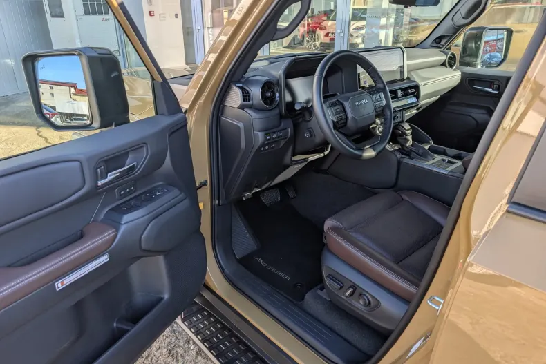 Toyota Land Cruiser din 2024 cu 9.233 km - oferta TOY153895 - foto 20